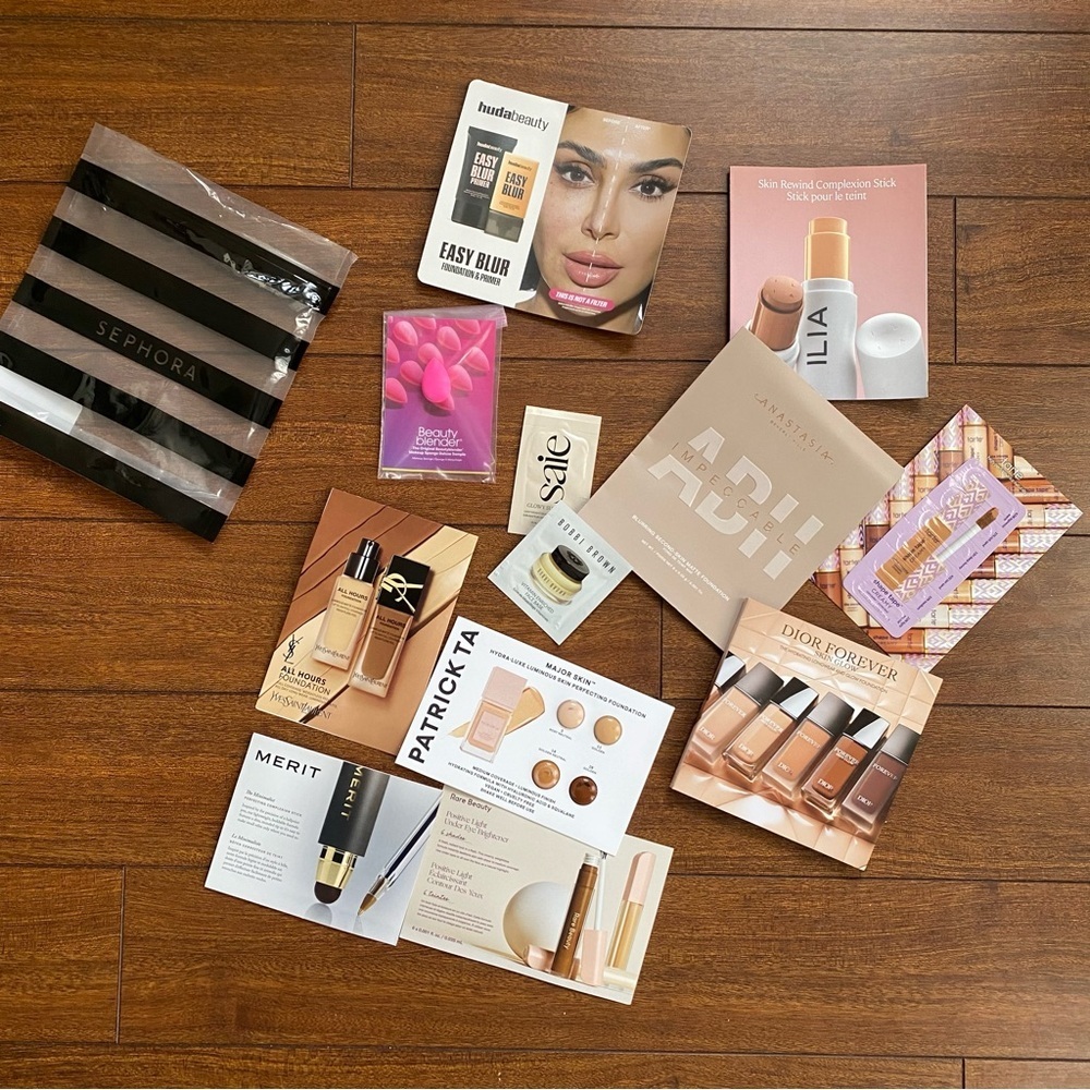 3/$40 🦙Sephora Foundation Makeup Samples - Picture 8 of 13